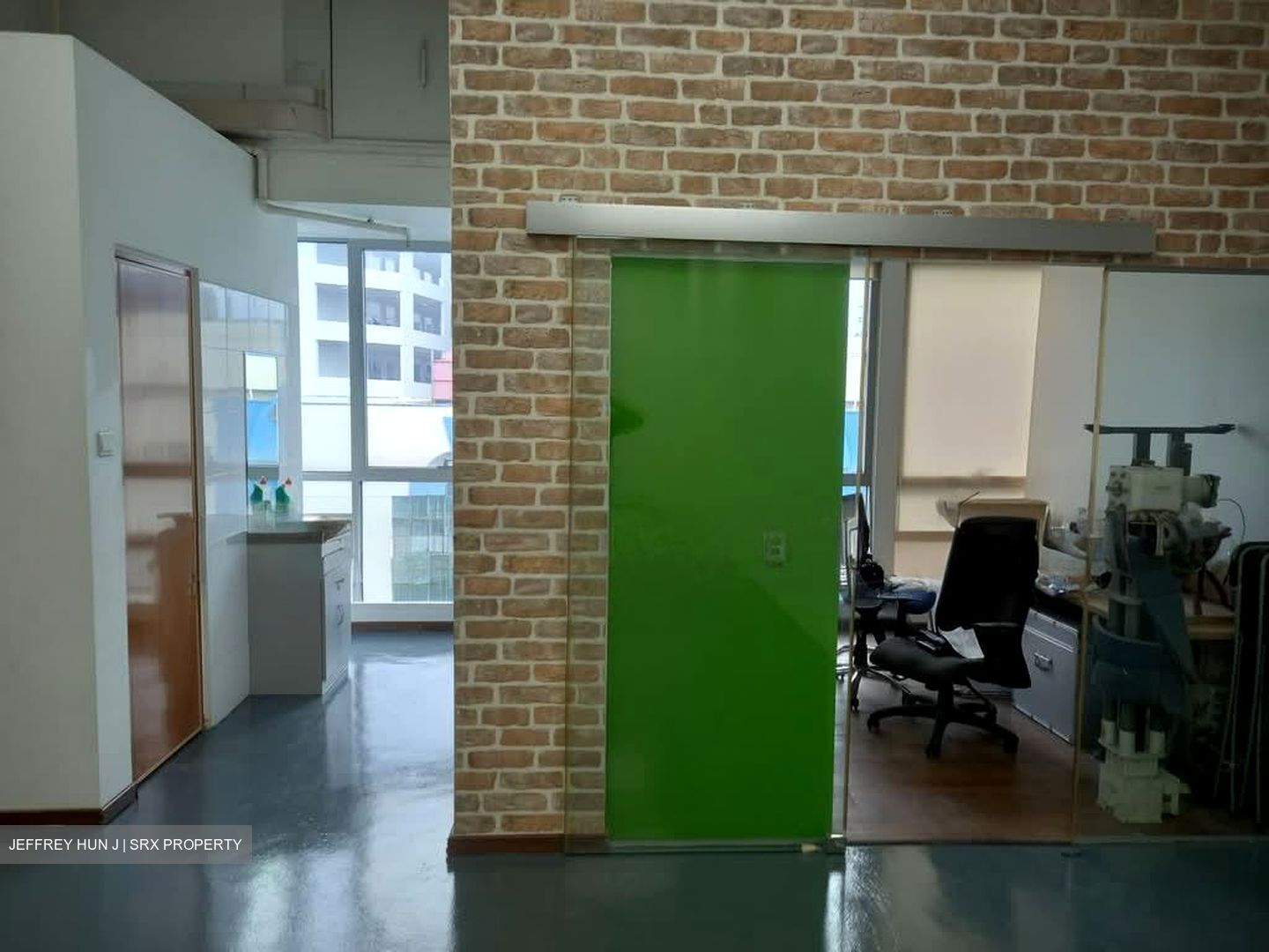 Innovation Place (D25), Factory #558230401